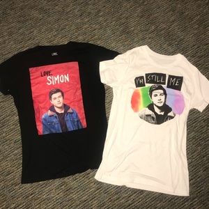 bundle of nick robinson shirts!